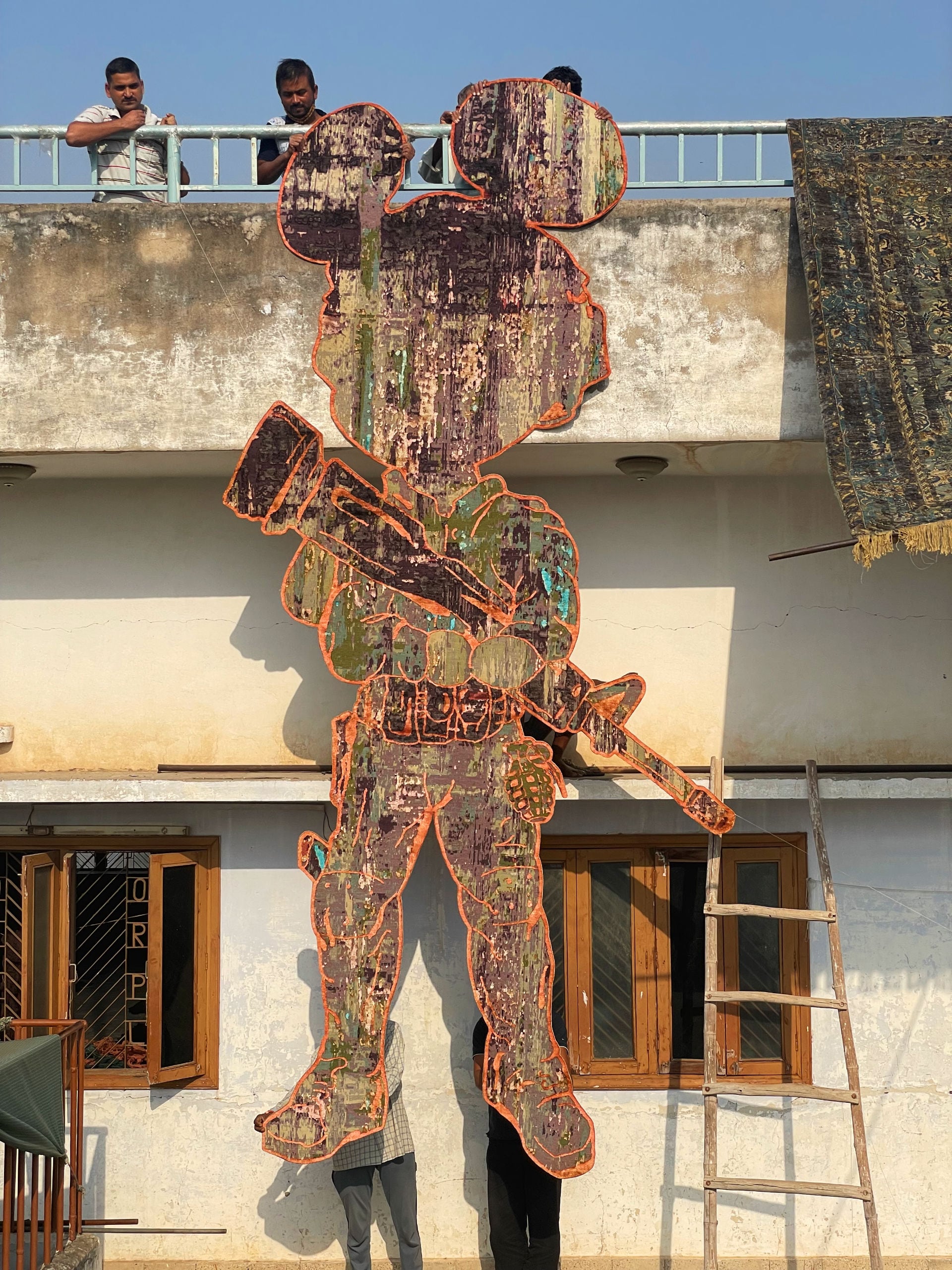 https://www.rug-bombs.com/wp-content/uploads/2022/06/IMG_6936_bearb.jpg